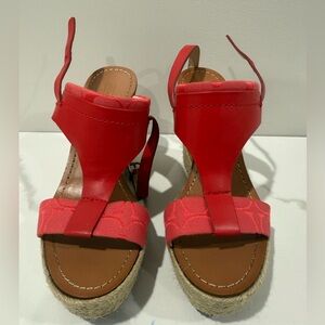 Coach Mendez 12CM platform wedge sandals size 7.5